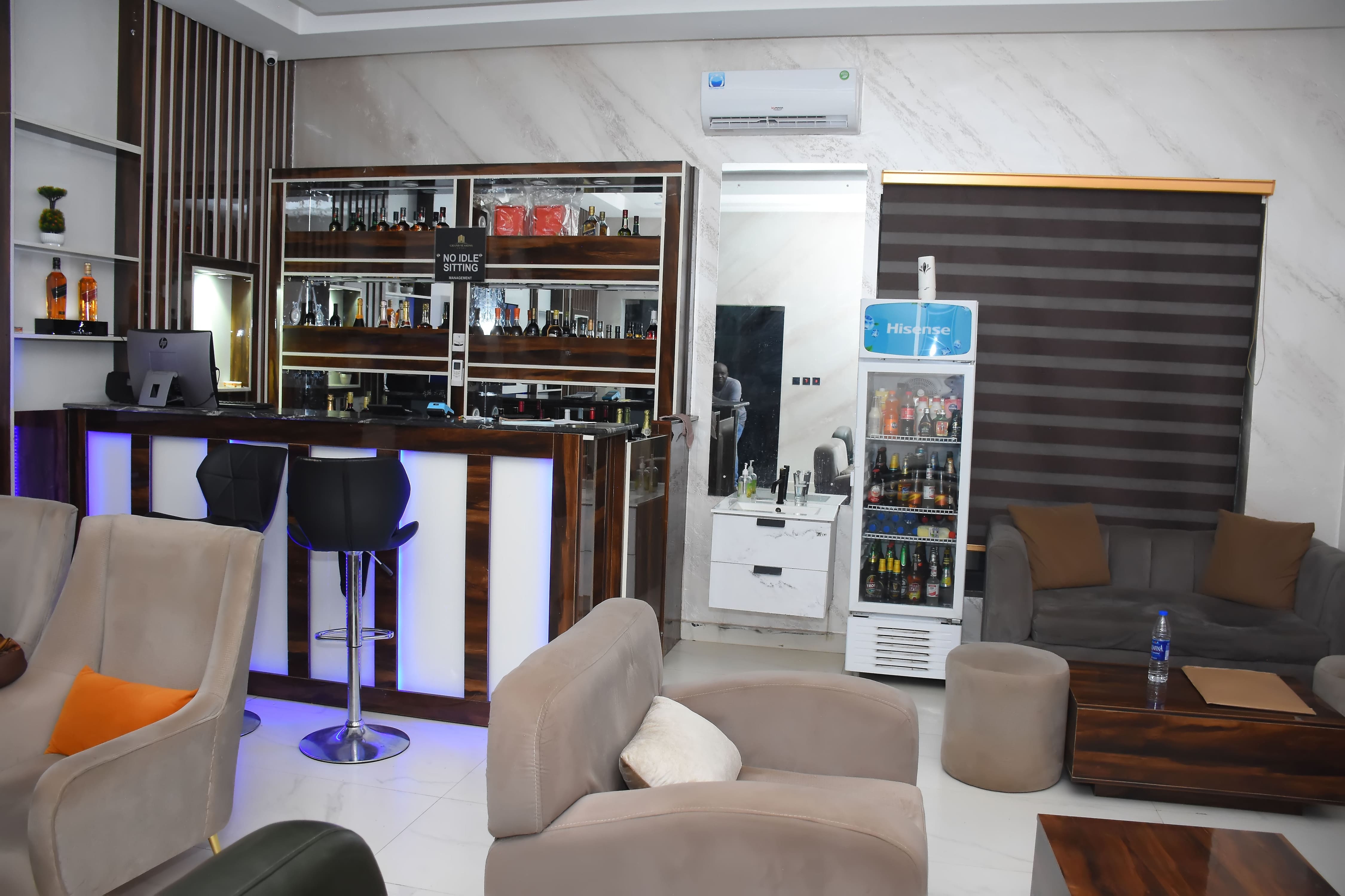 Grand Seasons  Hotel